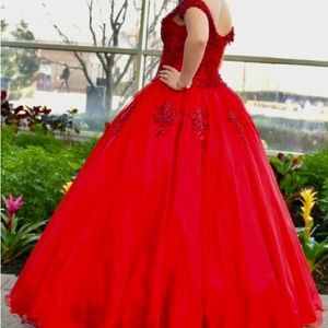 Quinceañera red Dresses.Corset top with 2 different skirt lenght.